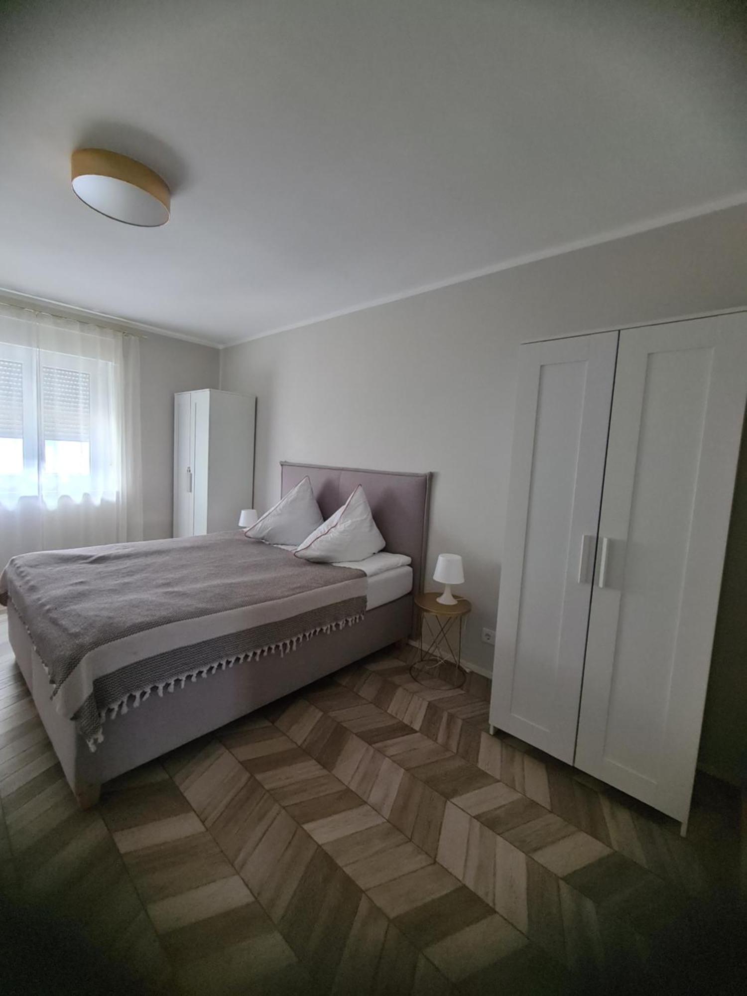 Highfield 2 Rooms Apartment 아우크스부르크 외부 사진